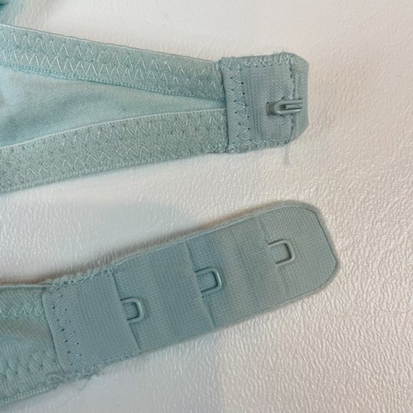 NWOT Victoria's Secret Bra 34B Unlined Demi Blue Lace - Picture 4 of 7